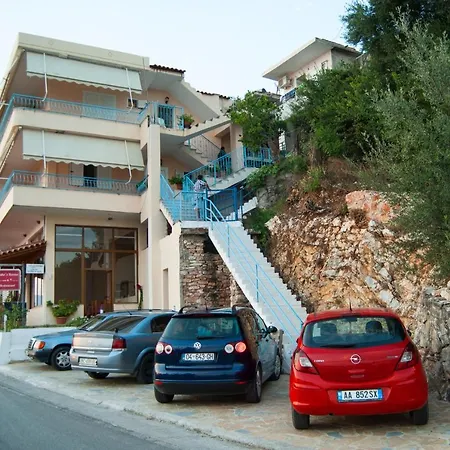 Let Hotel