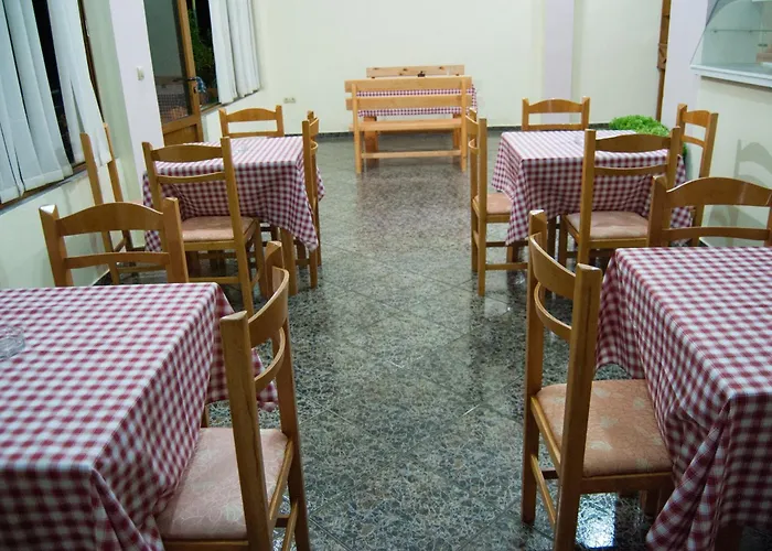 Let * Λούκοβο