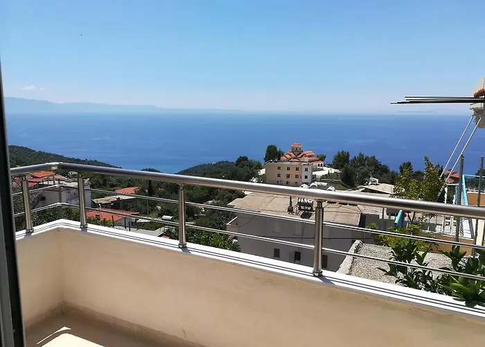 Let Ξενοδοχείο *